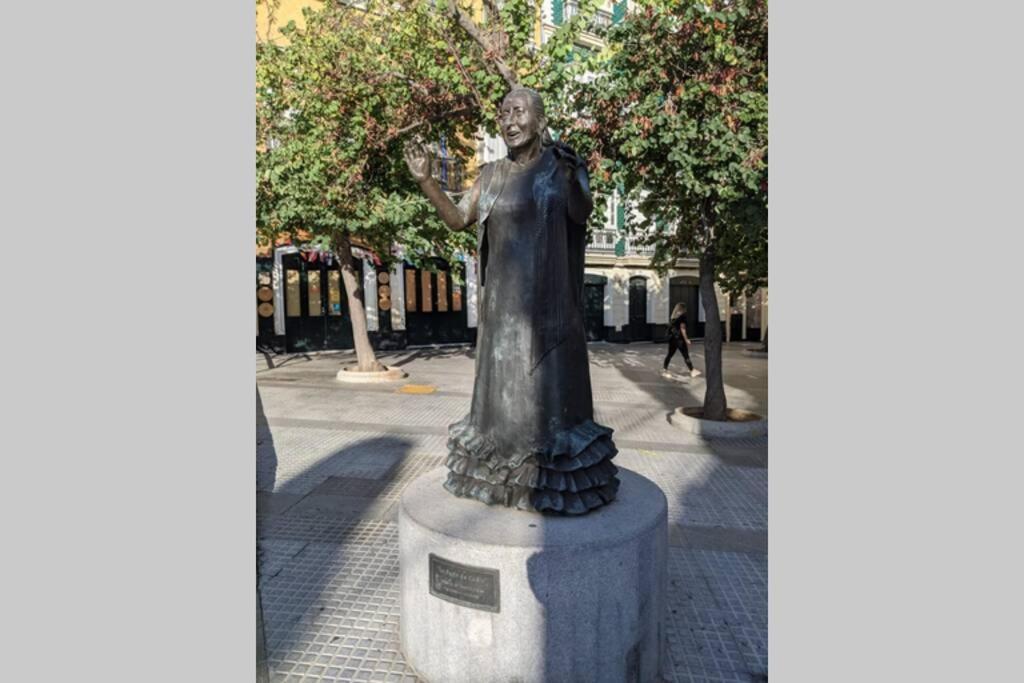 Lindo En El Centro Histórico De Cádiz Cadice